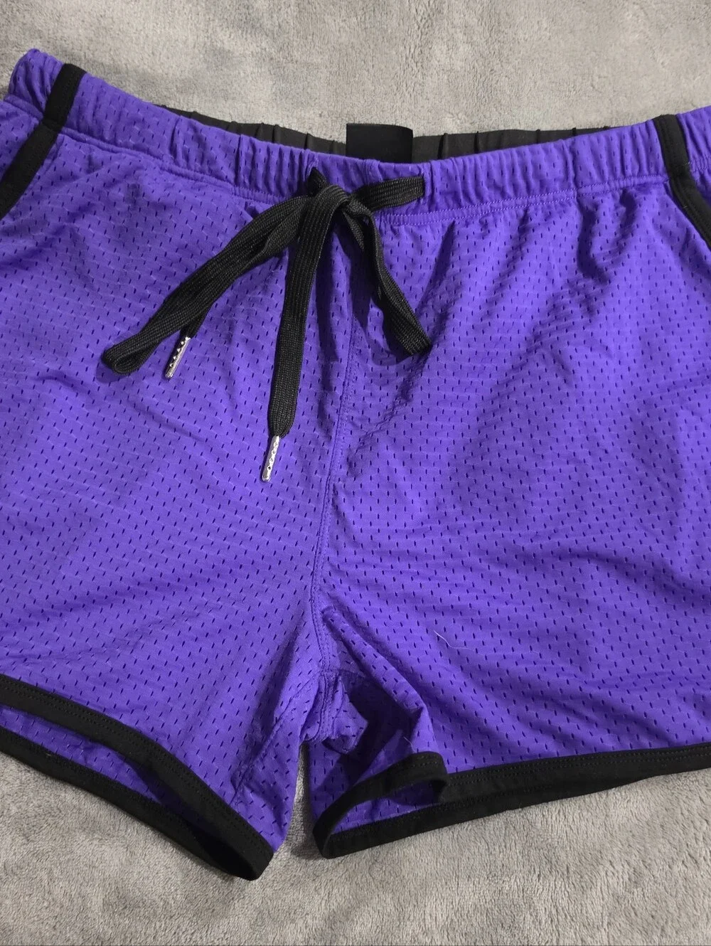 Breedwell Mesh Drawstring Shorts with Black Trim